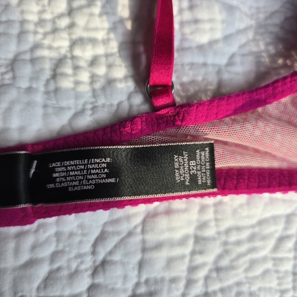 Victoria's Secret Very Sexy Pink Push-up Bra 32B - Picture 11 of 12